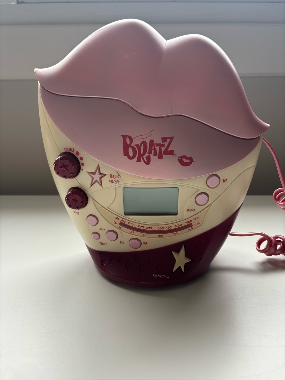 Vintage BRATZ lips phone & radio - Picture 2 of 6